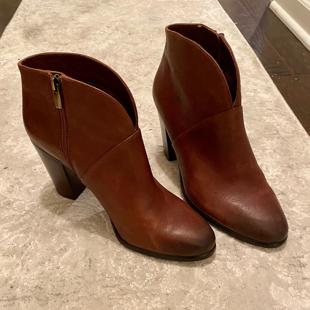 Vince Camuto Franell Ankle Boot